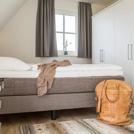 Holiday home Schilfrohrsaenger 54 *