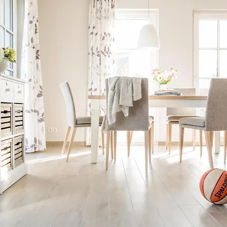 Schilfrohrsaenger 54 Semesterbostad Fuhlendorf (Mecklenburg-Vorpommern)